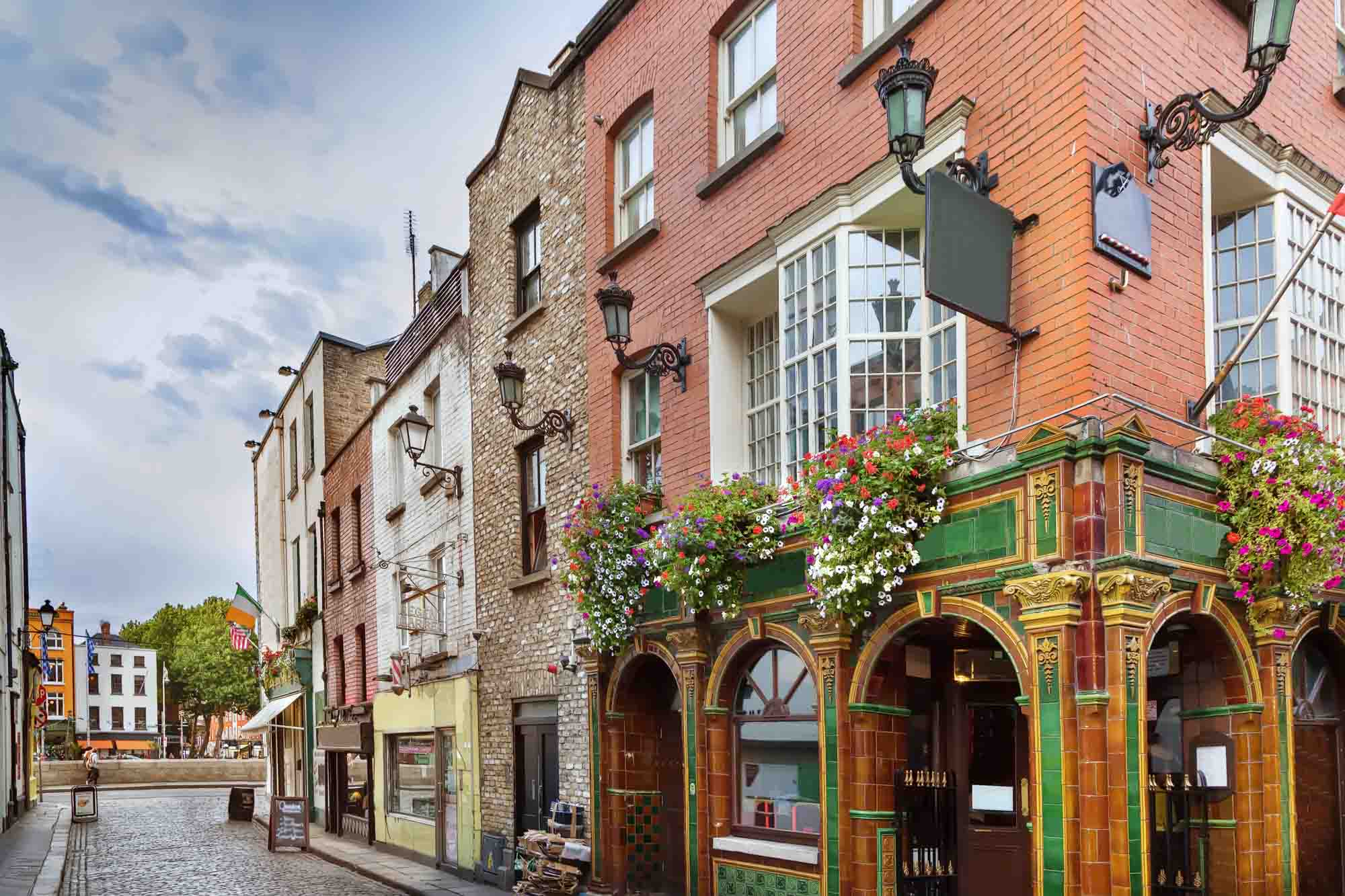 Temple Bar street in Dublin
